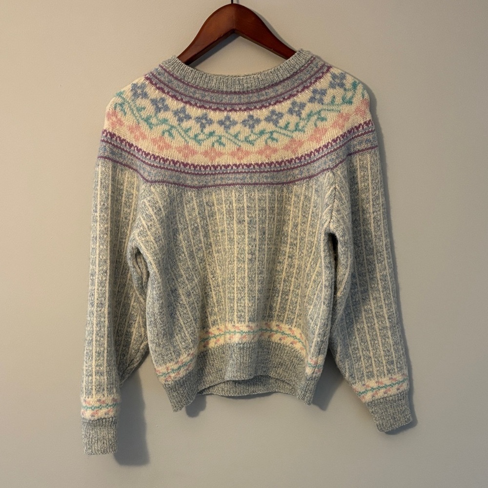 Elegant Multicolor Crew Neck Sweater